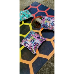 Planche Corn hole motif hexagones