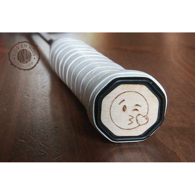 Sticker manche raquette smiley kiss